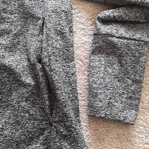 🌻Columbia hoodie size small - Picture 4 of 4